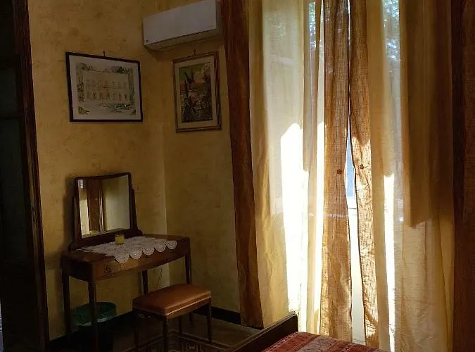 Oda ve Kahvaltı Sammartino