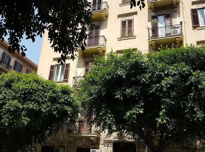 Oda ve Kahvaltı Sammartino